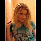 thumb_elenaag83bt1xi.jpg