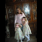 realmotherinblue81c.jpg