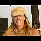 thumb_floxybeautycares1.jpg
