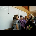 thumb_lonelylady274g.jpg