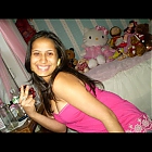 thumb_prettydonna101d.jpg